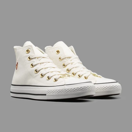 کانورس قلبی وینتیج ساق‌دار Converse Classic Hearts Vintage Hightop