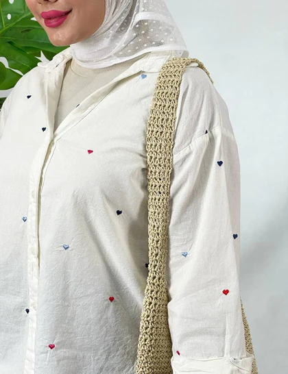شومیز گلدوزی بهارک کد : sh1023