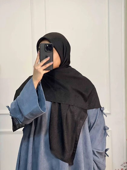 روسری شاینا