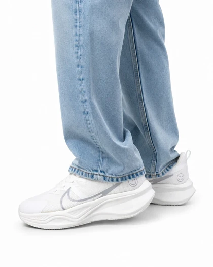 کتانی خارجی زنانه مدل نایکی زوم ایکس لبخند سفید NIKE(مستر کوالیتی)