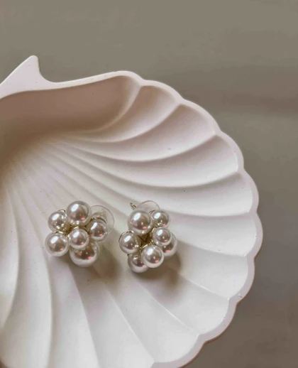 گوشواره گل مرواریدی