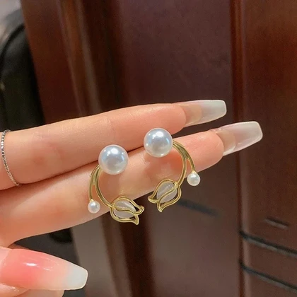 گوشواره لاله کره‌ای