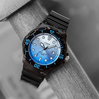 ساعت کاسیو اورجینال زنانه LRW-200H-2E