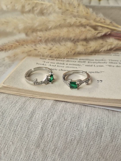 انگشتر جواهری فری سایز سبز مربعی