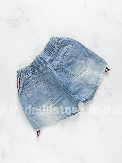 شورتک کوتاه جین کنار خط‌دار