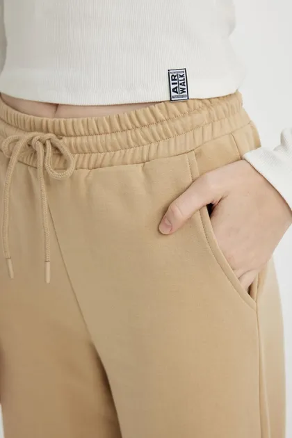 شلوار گرمکن گشاد خنک B3345AX23WN