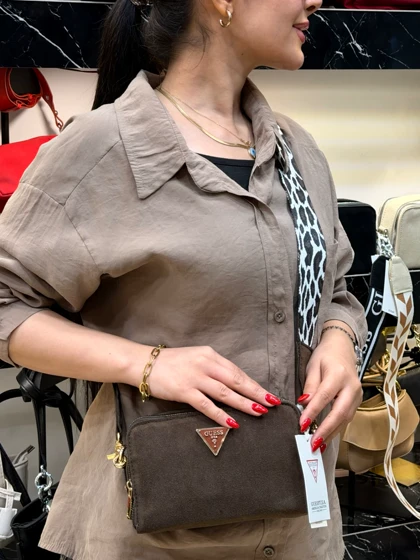 کیف جیر پاسپورتی دخترانه گس guess