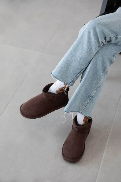 بوت و نیم بوت زنانه استراسونس straswans