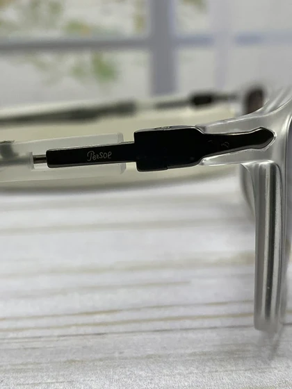 خرید عینک آفتابی پرسول مدل P6813 سایز 50 فریم کائوچو سبک عدسی پلی‌کربنات UV400 پلاریزه مخصوص رانندگی