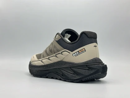 مونت گلیس کتانی اکستریم گریپ خاکی مشکی/Mont Glace Grip
