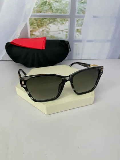 عینک آفتابی جیوانچی کد 9562