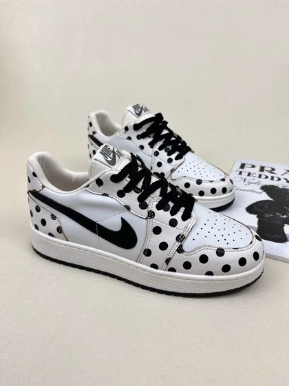 کتانی ونی خالدار ایر فورس نایک کوتاه NIKE limitted edation کد 950
