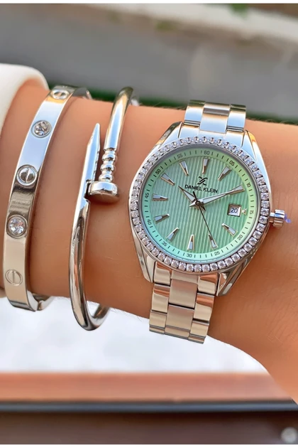 ساعت زنانه daniel-klein