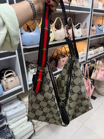 کیف بزرگ دوشی دخترانه و زنانه آیناز