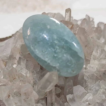 گردنبند سنگ طبیعی آکوامارین با آویز نقره (بدون زنجیر)