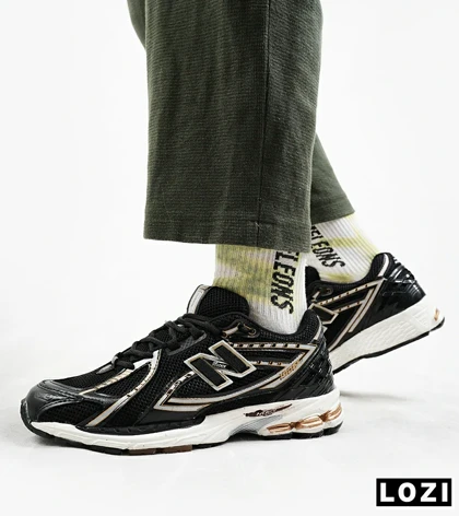 کفش کتانی مشکی طلایی Newbalance 1906R
