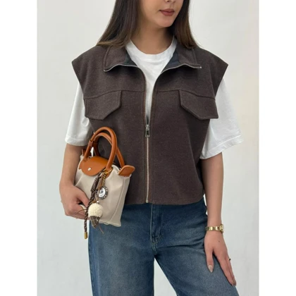 وست آستردار فوتر