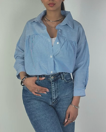 شومیز راه راه چین‌دار آبی  کد 500499