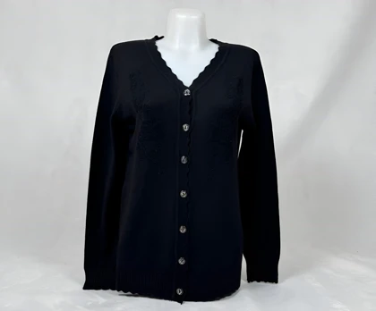 کاردیگان زنانه طرح گل‌دوزی ژاکت یقه هفت مجلسی (لبه موج‌دار)