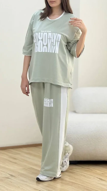 ست تیشرت و شلوار بغل زیپ