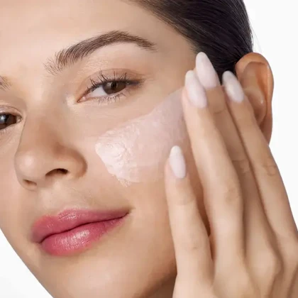 ماسک شب آبرسان کلینیکClinique