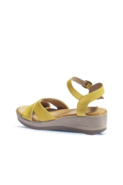 صندل زنانه بوئنو bueno