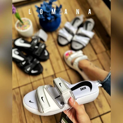 اسلیپر 2 چسب نایکی