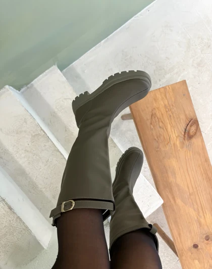 بوت بلند زنانه مدل کارن