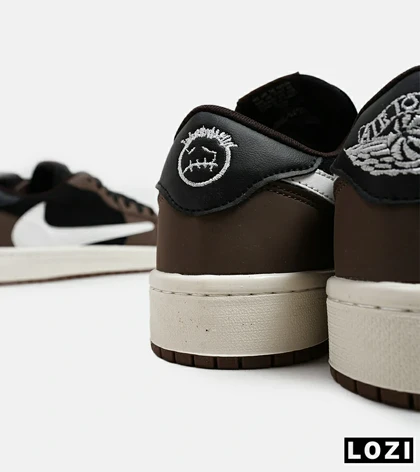 کفش کتانی مردانه قهوه ای مشکی سفید NIKE travis scott