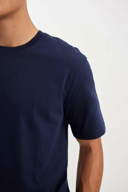 تیشرت مردانه اورجینال دیفکتو defacto