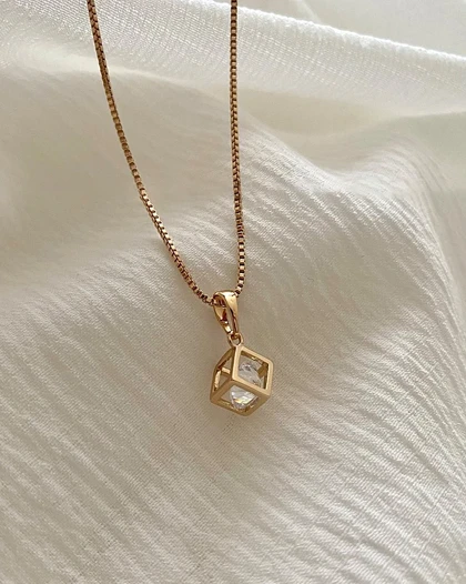 گردنبند ظریف مکعب ژوپینگ