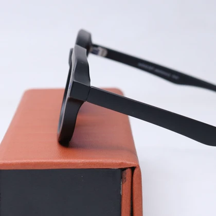 عینک برند MOSCOT کد 181468