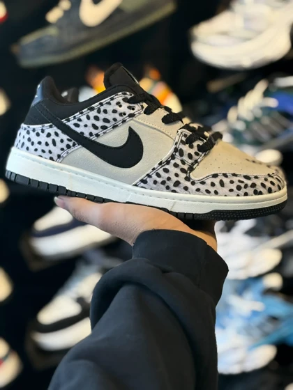 جردن وان کرم مشکی