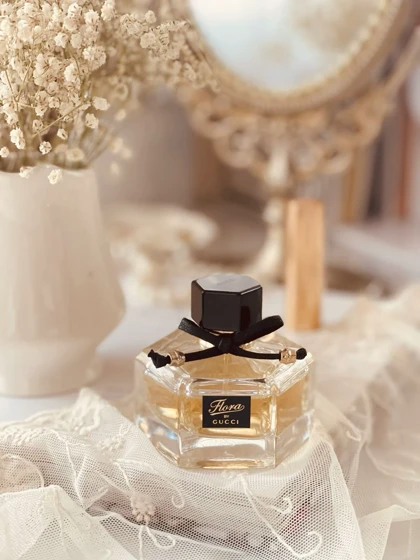عطر ادکلن گوچی فلورا - Gucci Flora by Gucci