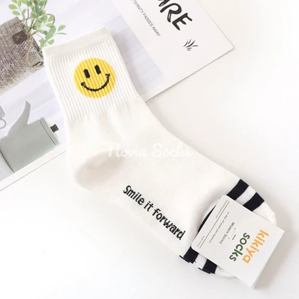 جوراب ساق‌دار طرح ایموجی