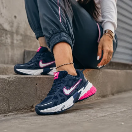 کفش و کتانی اسپرت زنانه مدل نایک کوشلون NIKE V2K رنگ سرمه ای صورتی کد 41835