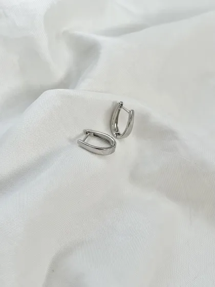 گوشواره خطی