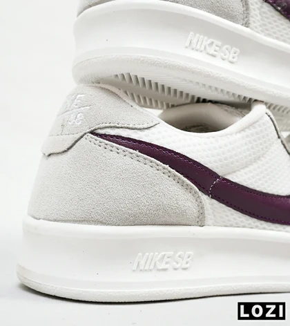 کفش کتانی مردانه سفید طوسی NIKE SB
