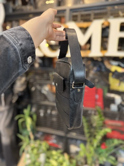 کیف دوشی چرم طبیعی هلند