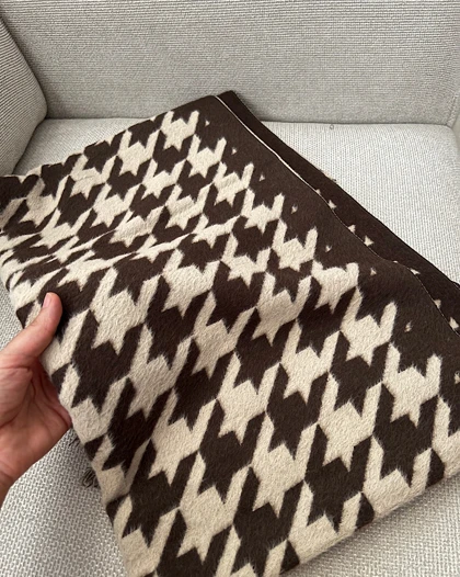 shawl 0242