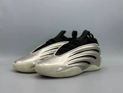 کتانی آدیداس هاردن وول 9 سایبر متالیک/ADIDAS