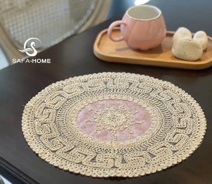 رومیزی عسلی گرد قیطان دوزی ورساچه کد 1 رنگبندی متنوع