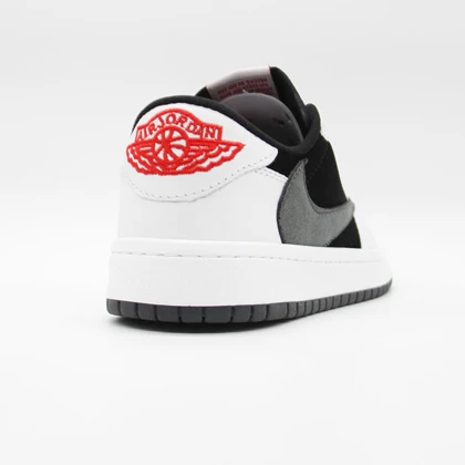 نایک ترویس سفید مشکی کد 6855