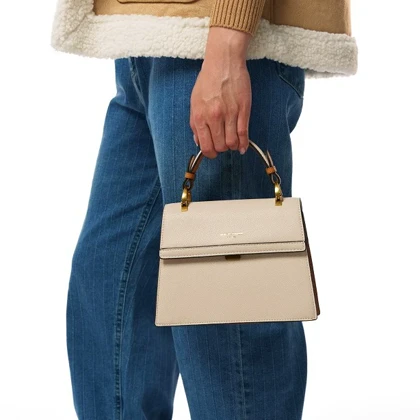 David Jones cm6100