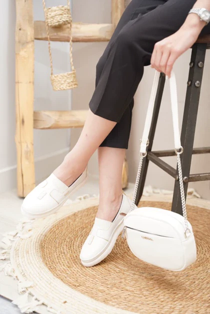 کفش طبی زنانه لاله