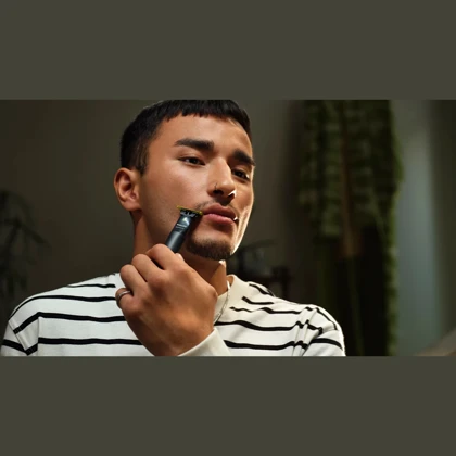 ماشین اصلاح صورت فیلیپس Philips OneBlade مدل QP1424/10 با 2 شانه