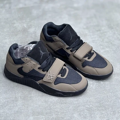 کفش نایک تراویس اسکات جامپ‌من دارک موکا مشکی قهوه‌ای Nike Travis Scott Jumpman Dark Mocha Black Brown