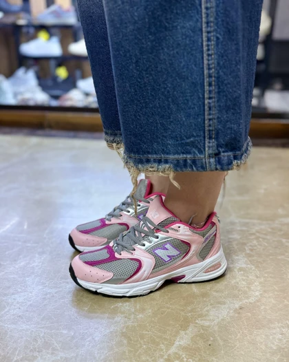 کتانی ورزشی زنانه نیوبالانس مدل 530