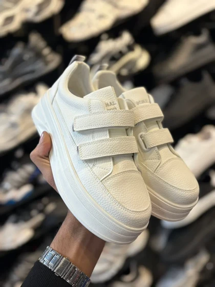 کفش ونس زنانه لژدار چسبی