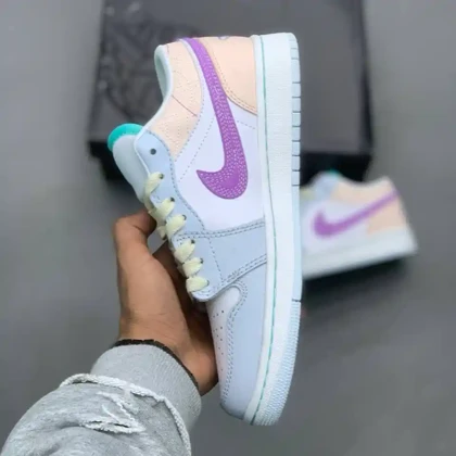 کفش نایک جردن وان سفید بنفش Nike Air Jordan 1 White Purple